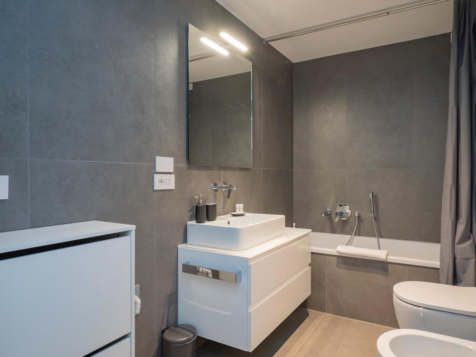 Apartment Modern Two-room In Corso Buenos Aires