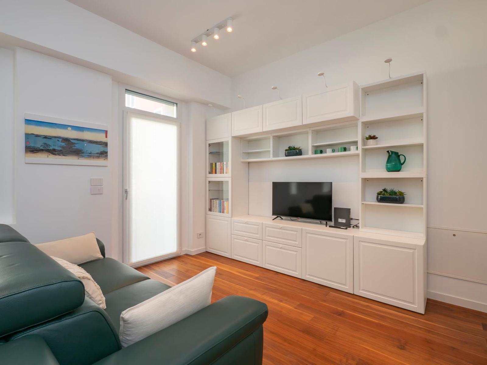 Modern Two-room In Corso Buenos Aires *