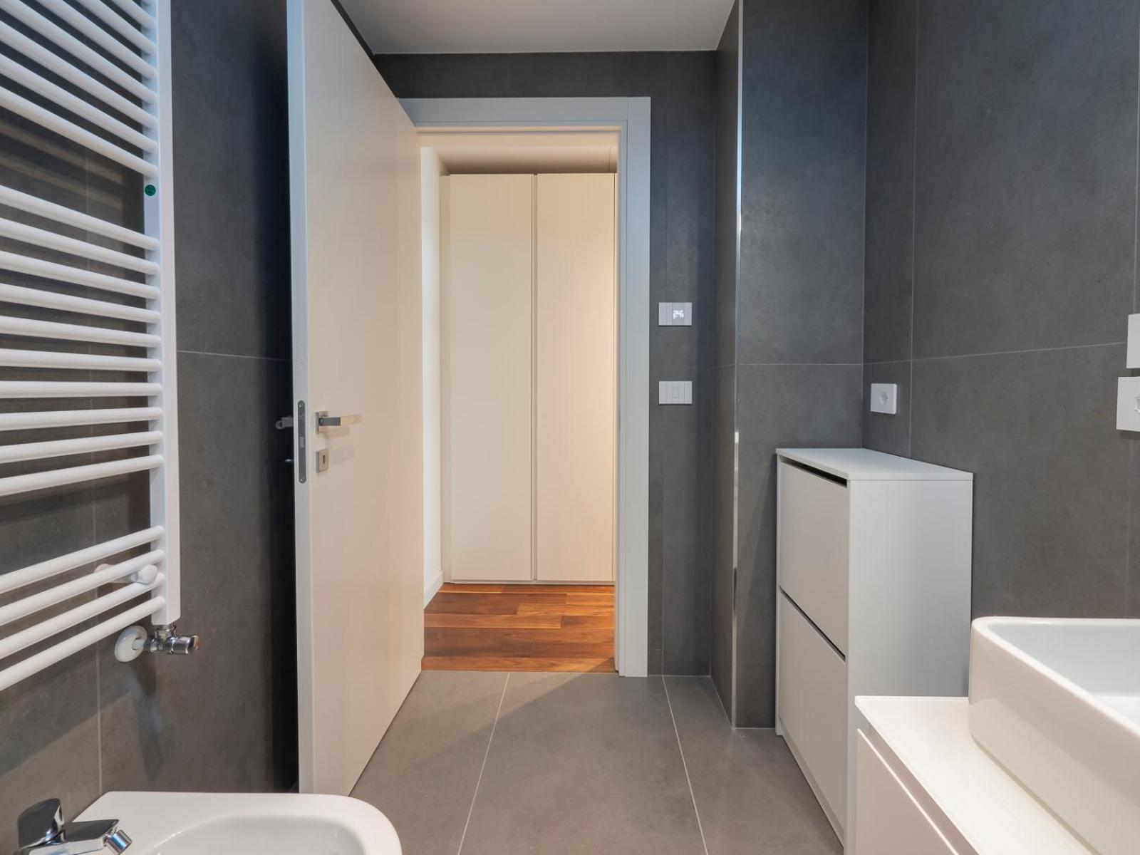 Modern Two-room In Corso Buenos Aires * Mailand